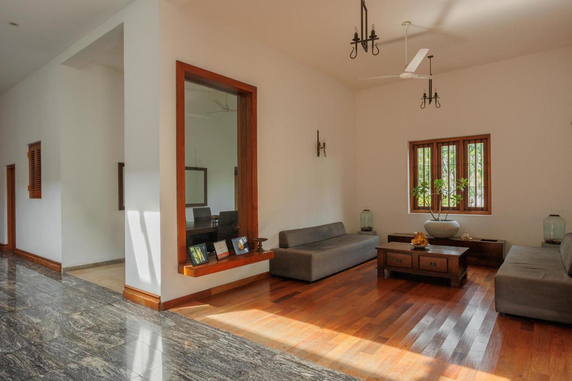 Villa White Queen Галле Экстерьер фото